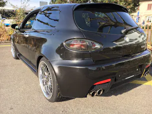 Alfa Romeo 147 3.2 GTA
