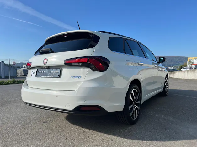 Fiat Tipo 1.4TJet Station Wagon Lounge Leder