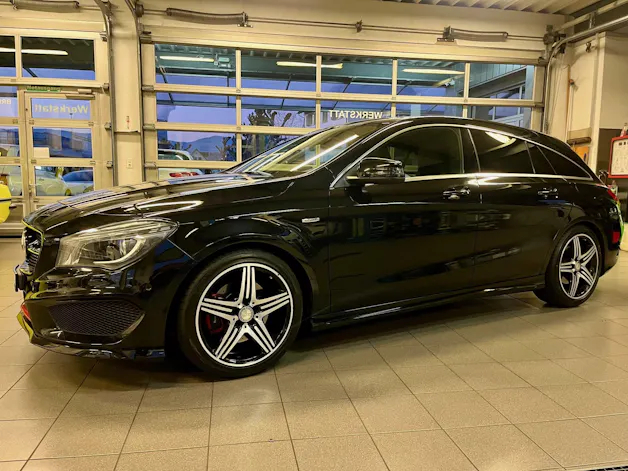 Mercedes-Benz CLA Shooting Brake 250 Sport 7G-DCT 4Matic
