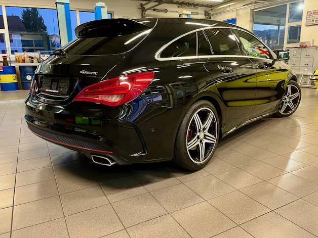 Mercedes-Benz CLA Shooting Brake 250 Sport 7G-DCT 4Matic