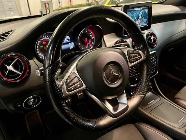 Mercedes-Benz CLA Shooting Brake 250 Sport 7G-DCT 4Matic