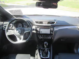 Nissan Qashqai 1.6 dCi tekna Xtronic CVT