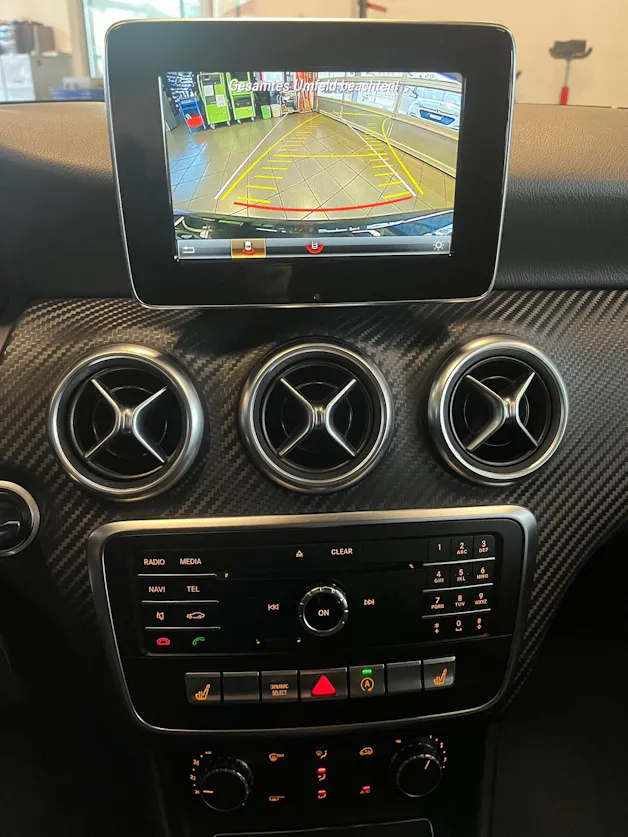 Mercedes-Benz A 250 AMG Line Handschaltung sehr selten