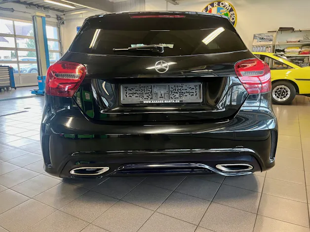 Mercedes-Benz A 250 AMG Line Handschaltung sehr selten