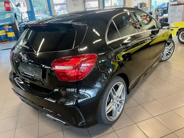 Mercedes-Benz A 250 AMG Line Handschaltung sehr selten