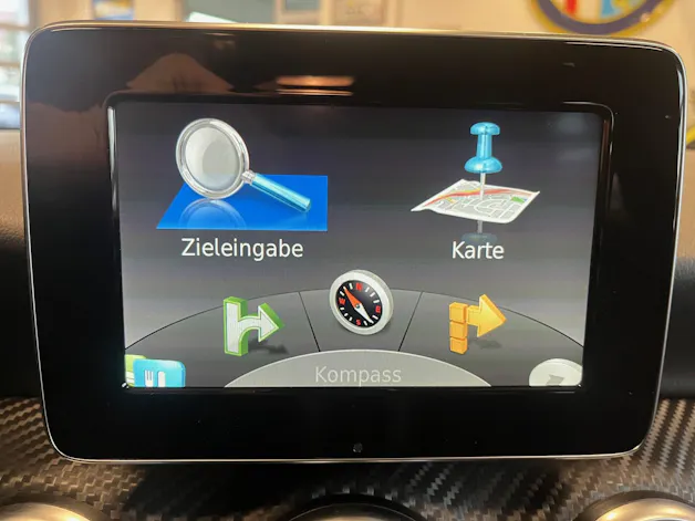 Mercedes-Benz A 250 AMG Line Handschaltung sehr selten