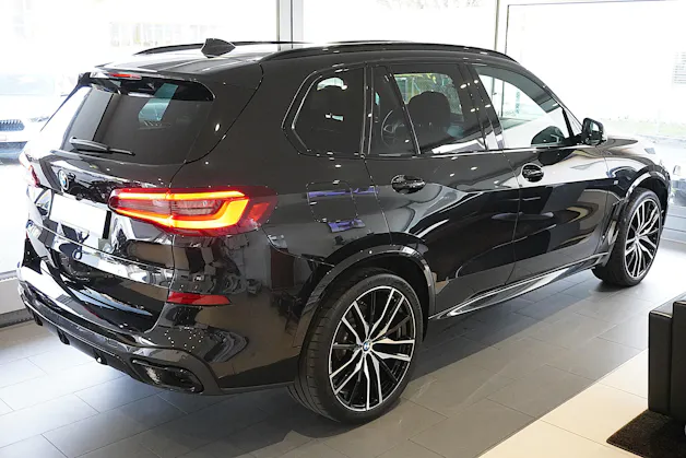 BMW X5 xDrive 48V 40d M Sport Steptronic