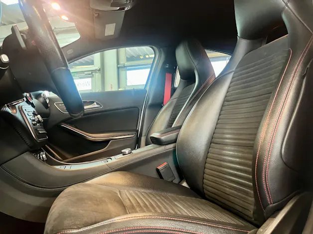 Mercedes-Benz A 250 AMG Sport 7G-DCT
