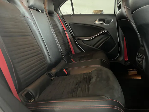 Mercedes-Benz A 250 AMG Sport 7G-DCT