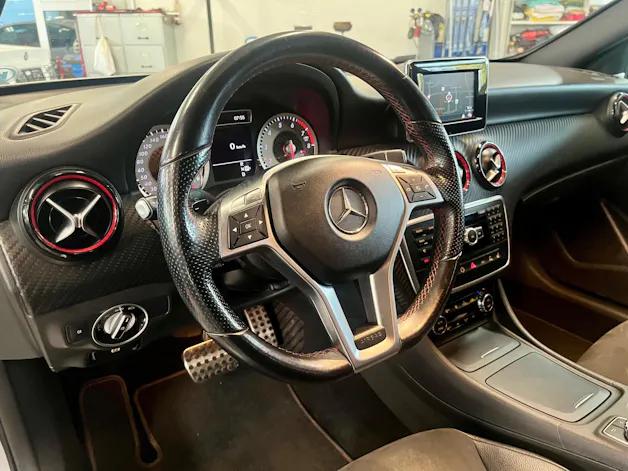 Mercedes-Benz A 250 AMG Sport 7G-DCT