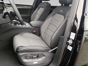 VW Touareg 3.0 TSI R-Line Tiptronic