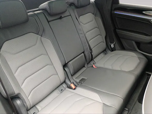 VW Touareg 3.0 TSI R-Line Tiptronic
