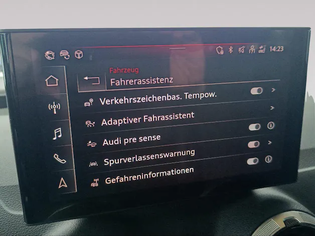 Audi Q2 40 TFSI S line quattro S-tronic