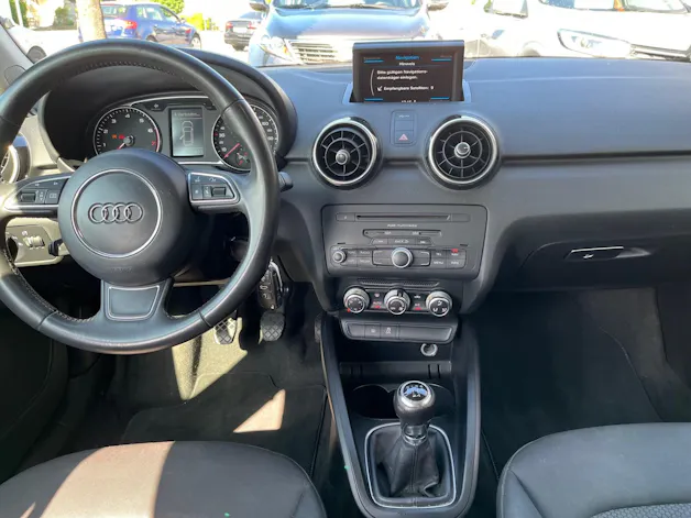 Audi A1 Sportback 1.2 TFSI Start S-Line