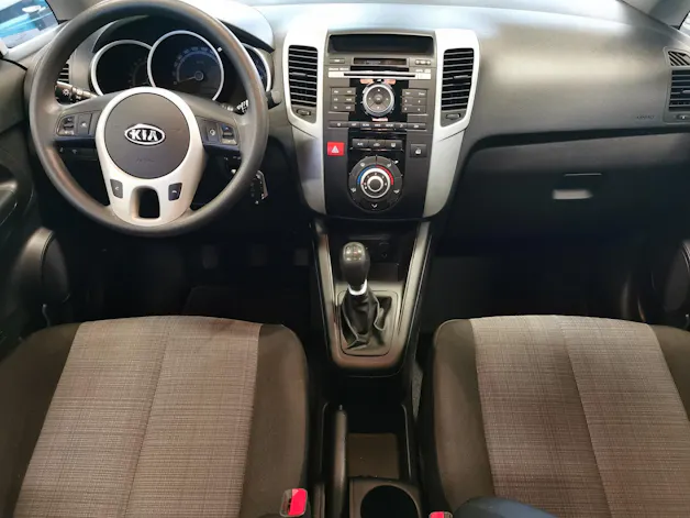 Kia Venga 1.4 CVVT _seven