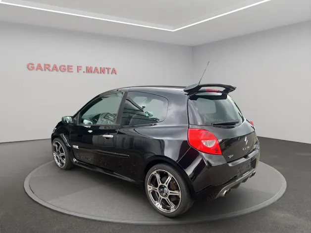 Renault Clio 2.0 16V Sport
