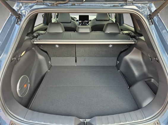 Vehicle image 13 Vehicle image 13