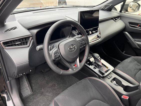 Vehicle image 7 Vehicle image 7