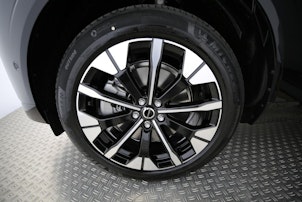 Vehicle image VOLVO XC60 2.0 T8 TE Black Edition eAWD