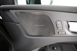 Vehicle image VOLVO XC60 2.0 T8 TE Black Edition eAWD