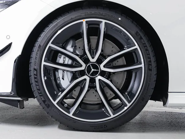 Mercedes-Benz CLA 35 AMG 4MATIC Shooting Brake