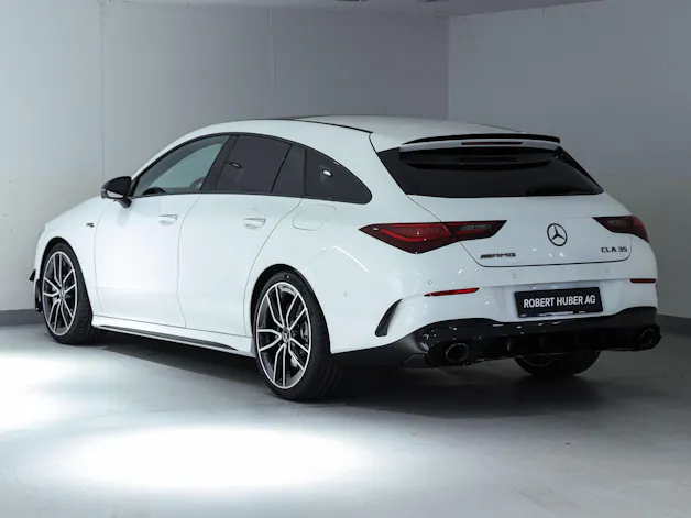 Mercedes-Benz CLA 35 AMG 4MATIC Shooting Brake