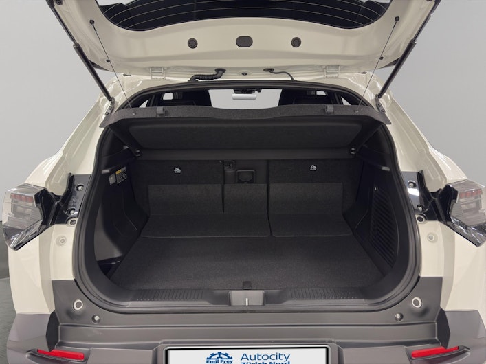 Vehicle image TOYOTA UrbanCruiser