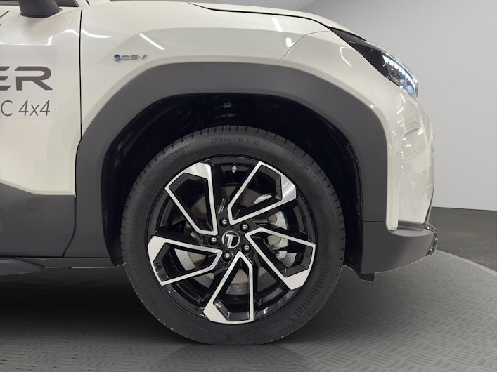 Vehicle image TOYOTA UrbanCruiser