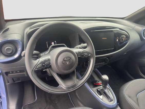 Vehicle image 11 Vehicle image 11