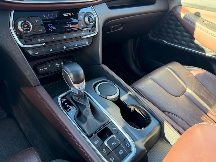 Fahrzeugbild HYUNDAI SANTA FE