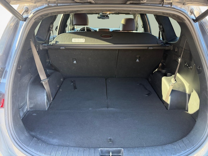 Fahrzeugbild HYUNDAI SANTA FE