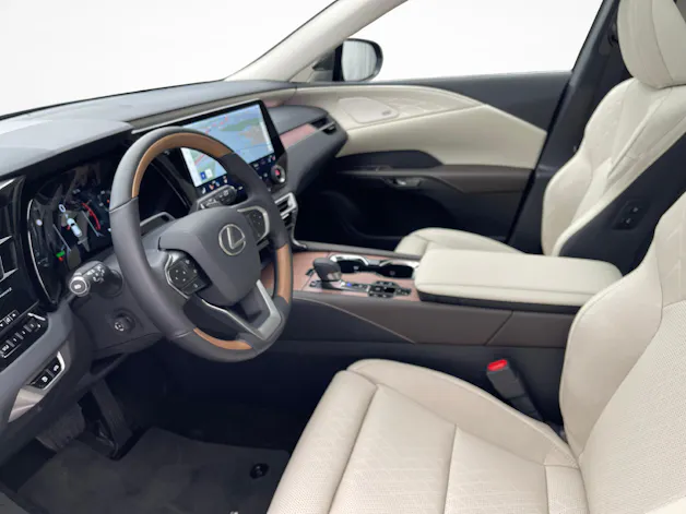 Lexus RX 450h+ Excellence, Lexus Premium Leasing ab 1.9%