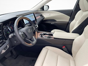 Vehicle image LEXUS RX 450h+ Excellence, Lexus Premium Leasing ab 1.9%