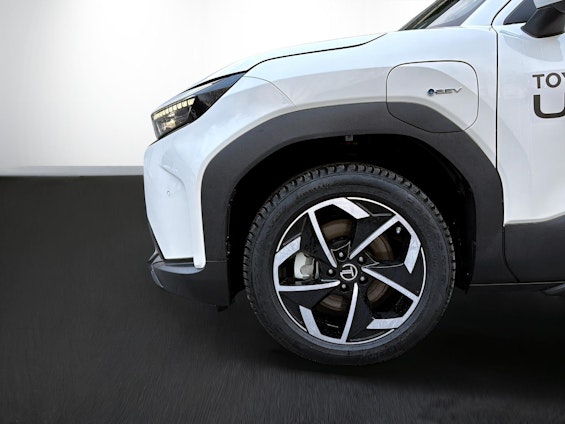 Vehicle image 4 Vehicle image 4