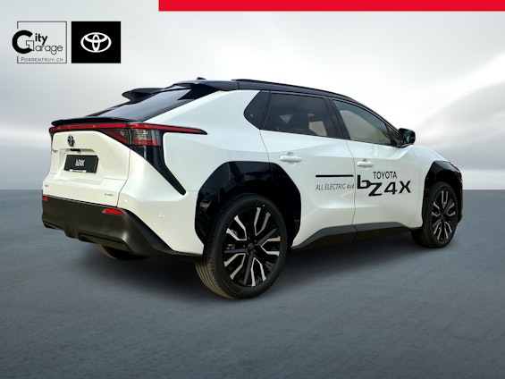 Vehicle image 11 Vehicle image 11