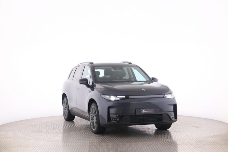 Vehicle image LEAPMOTOR C10