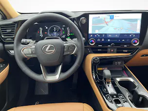 Lexus NX 450h+ Excellence ab 1.9% Leasing