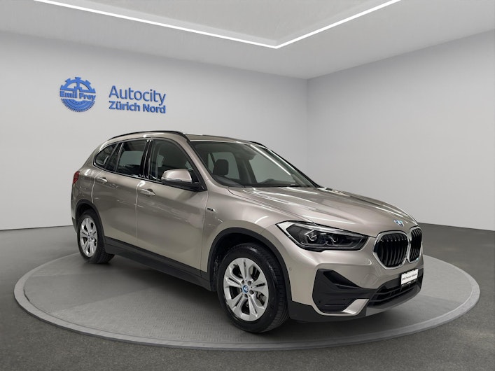 Vehicle image BMW X1