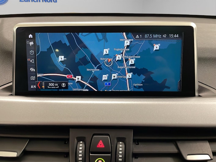 Vehicle image BMW X1