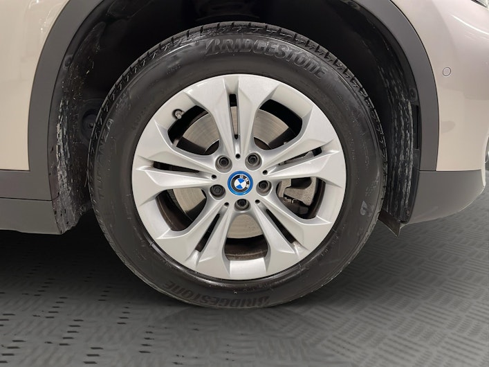 Vehicle image BMW X1