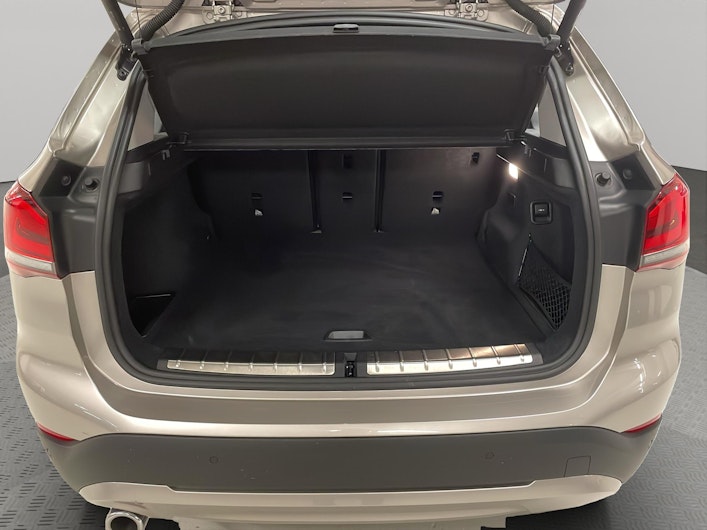 Vehicle image BMW X1