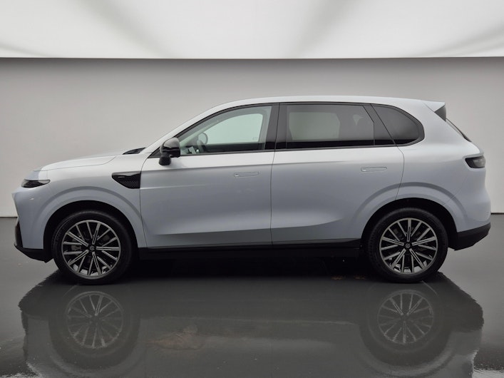 Vehicle image LEAPMOTOR B10