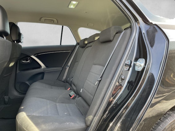 Vehicle image 14 Vehicle image 14