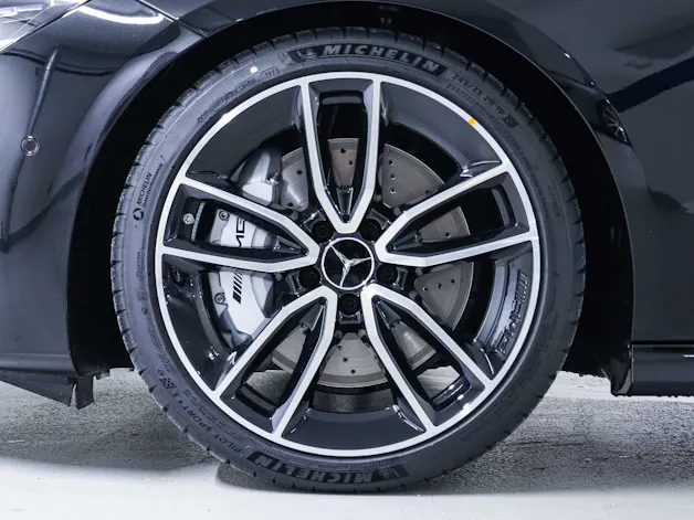 Mercedes-Benz CLA 35 AMG 4MATIC Shooting Brake