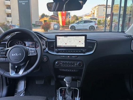 Vehicle image 8 Vehicle image 8