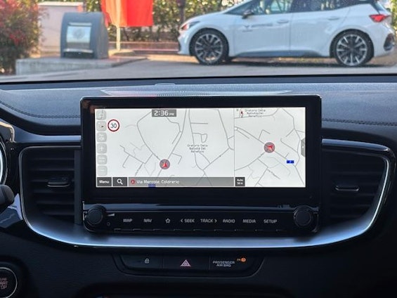 Vehicle image 9 Vehicle image 9