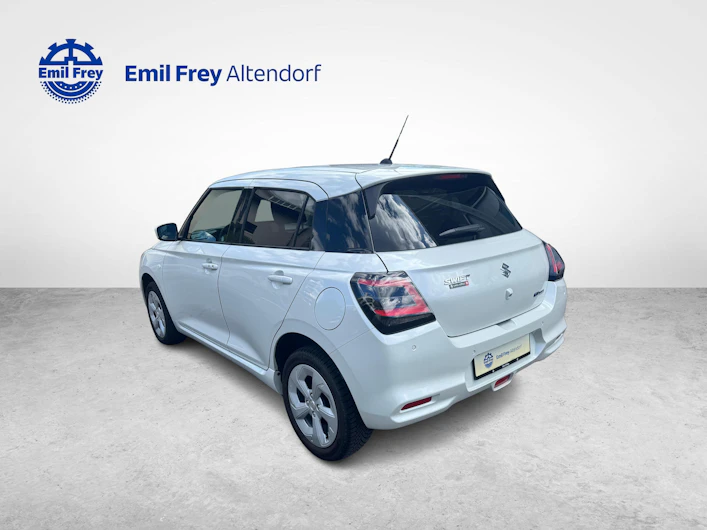 immagine del veicolo SUZUKI SWIFT