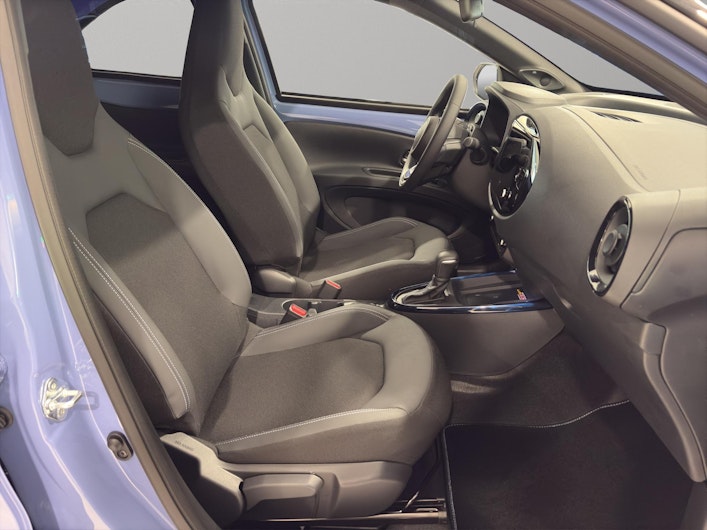 Vehicle image TOYOTA AYGO X