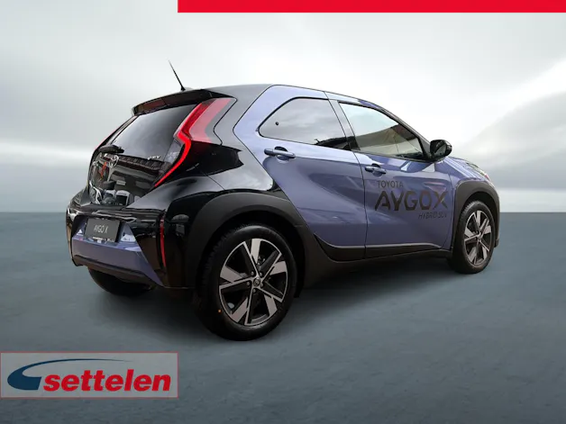 Toyota Aygo X 1.5 VVT-i HSD Trend