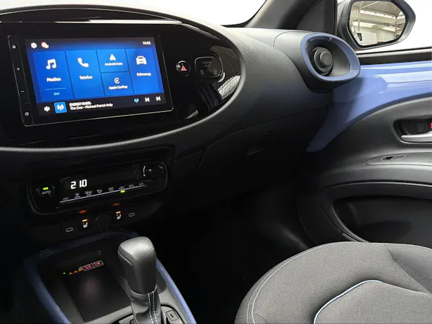 Toyota Aygo X 1.5 VVT-i HSD Trend
